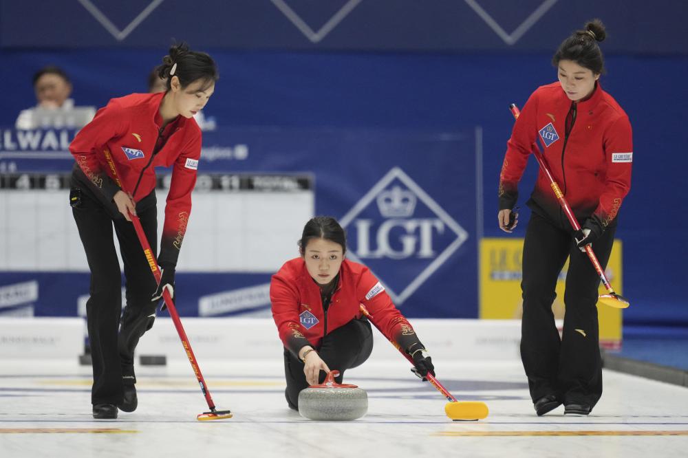 亚历克斯 亚历克斯